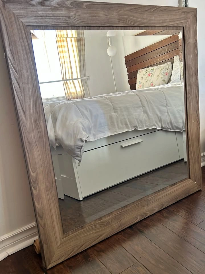 Mirror