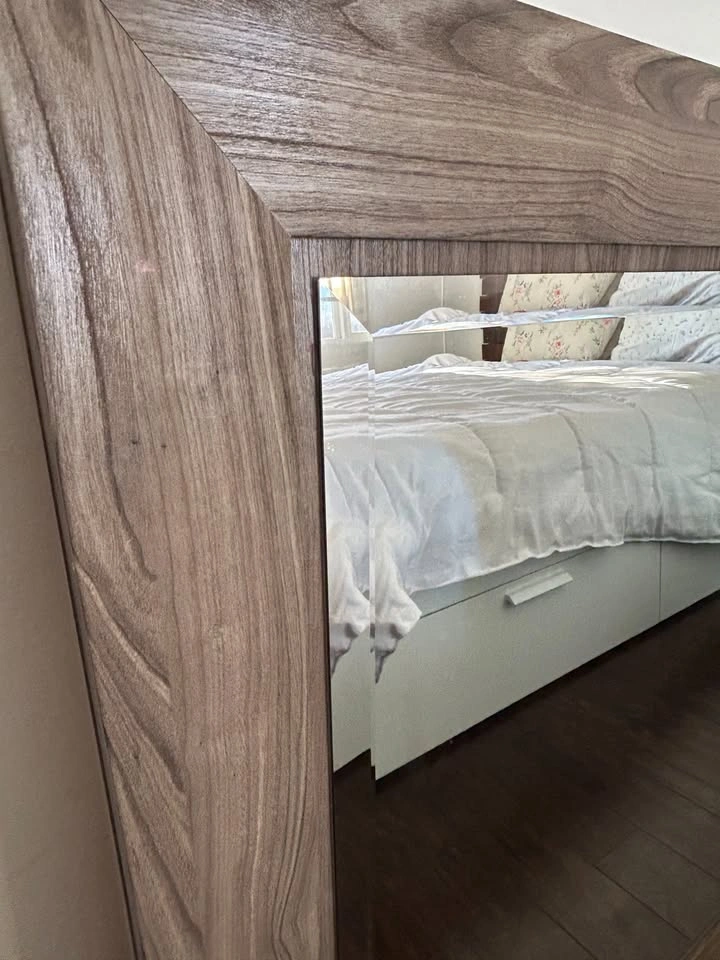 Mirror - photo 2