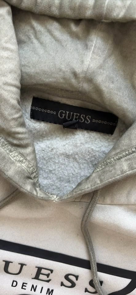NEVER WORN Authentic Guess Denim hoodie - photo 3