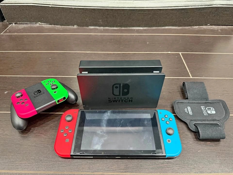 Nintendo Switch Console + Accessories