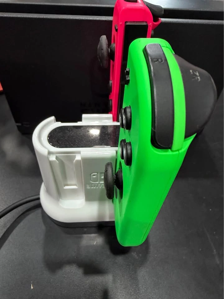 Nintendo Switch Console + Accessories - photo 5