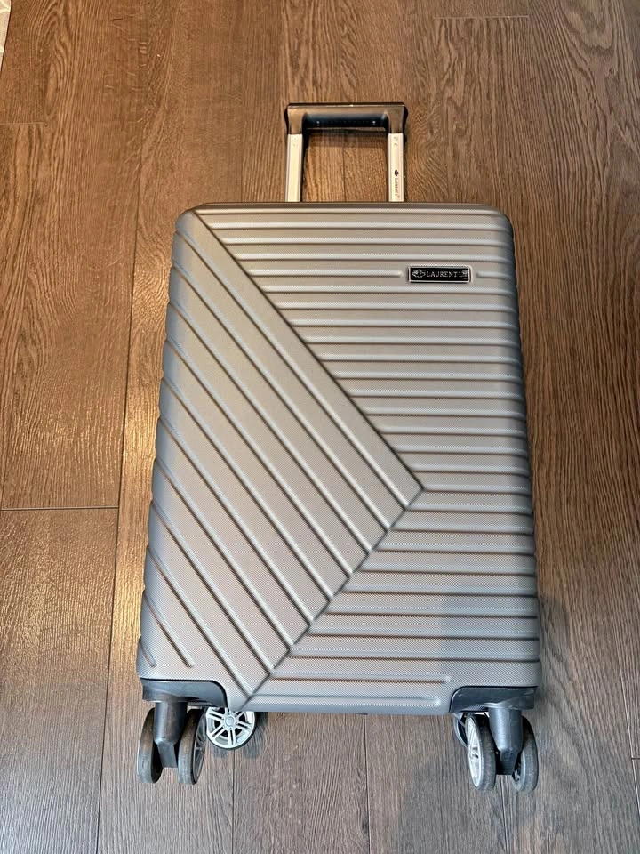 Carry On Hard Shell Spinner Luggage Suitcase