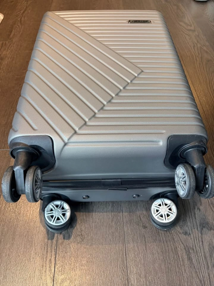 Carry On Hard Shell Spinner Luggage Suitcase - photo 5