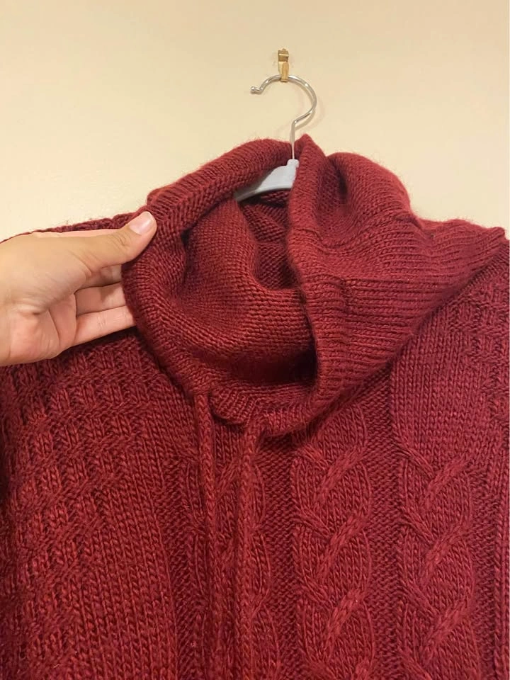Burgundy Turtle Neck Sweater - Small - photo 3