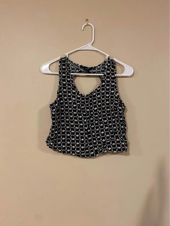 Black and White Printed Cropped Top - Small