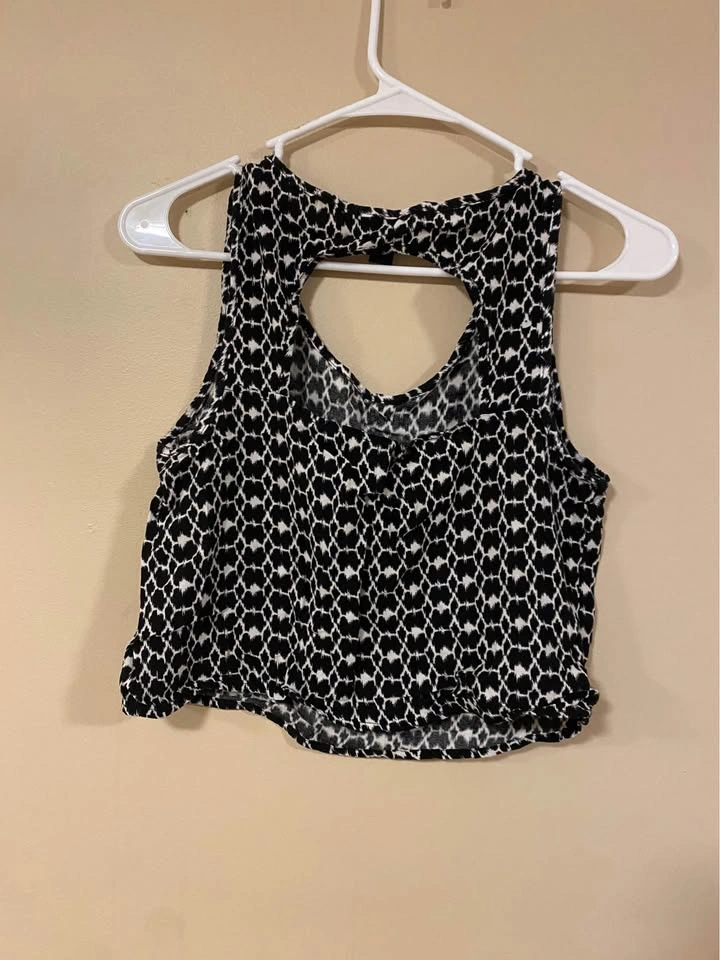 Black and White Printed Cropped Top - Small - photo 3