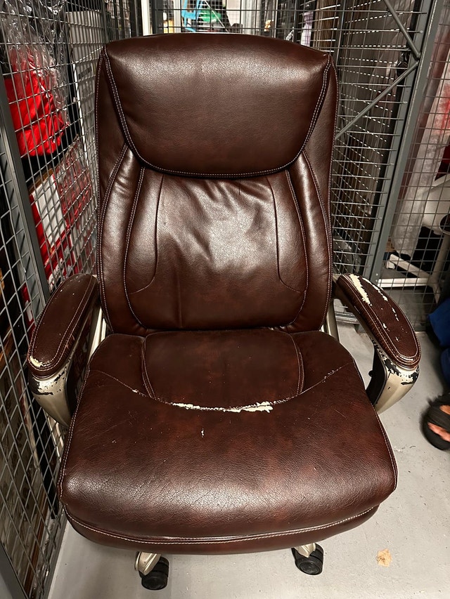 Super Comfortable La-Z-Boy Executive Office Chair - photo 2