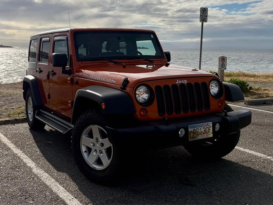 2011 Jeep Wrangler Unlimited - photo 2