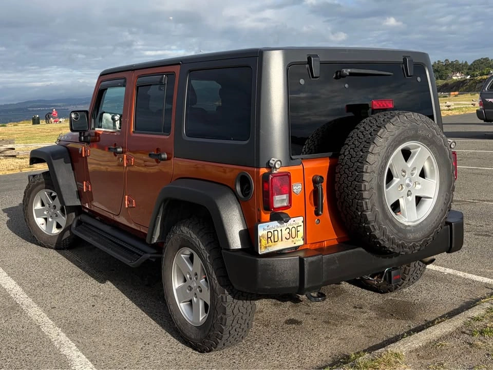 2011 Jeep Wrangler Unlimited - photo 4
