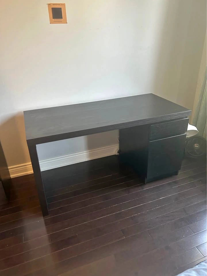 IKEA Malm Desk - 65x140x73 cm