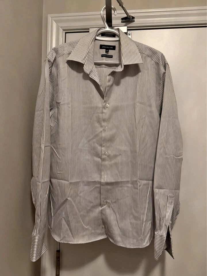 Jones New York Modern Fit Non-Iron Dress Shirt
