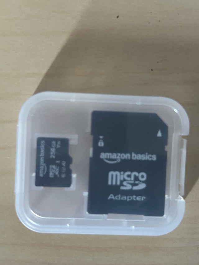 Amazon Basics 256GB microSDXC Memory Card