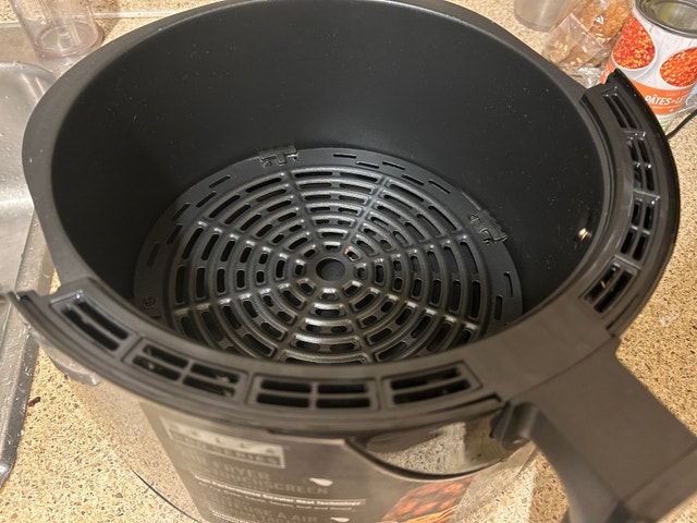 Bella Pro Series 8qt Touchscreen Digital Air Fryer