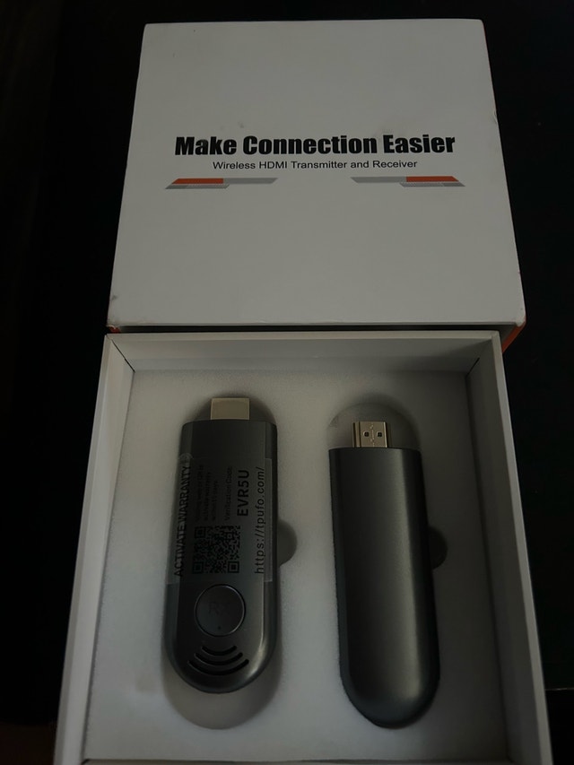 Wireless HDMI Transmitter and Receiver