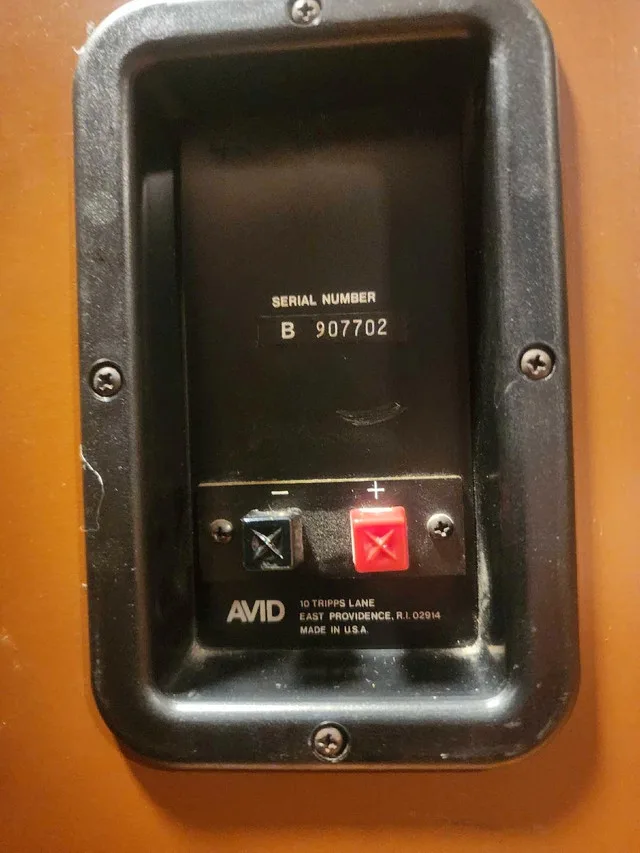 vintage Avid 102 speakers image indicator(7)
