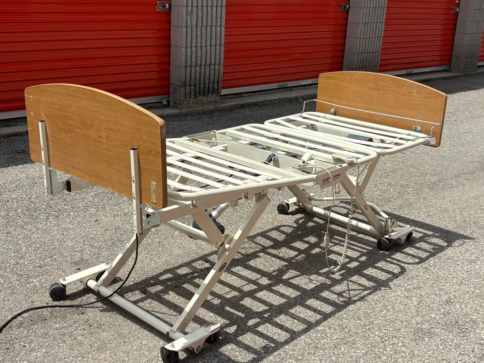 Full Electric Adjustable Bed Frame – Hi-Low, Remote, Tested - photo 3