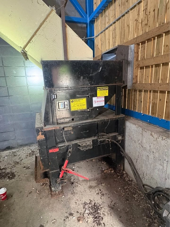Metro AP-4830 Waste Compactor - 3HP - 2020 - photo 3
