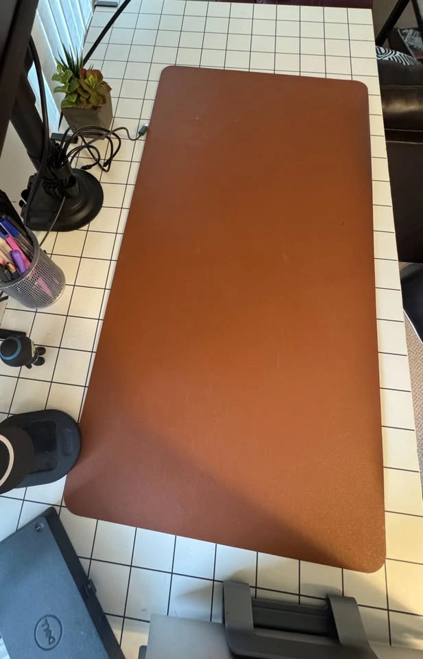 Dual-Motor Electric Standing Desk (IKEA Top + PrimeCables Frame) - photo 2