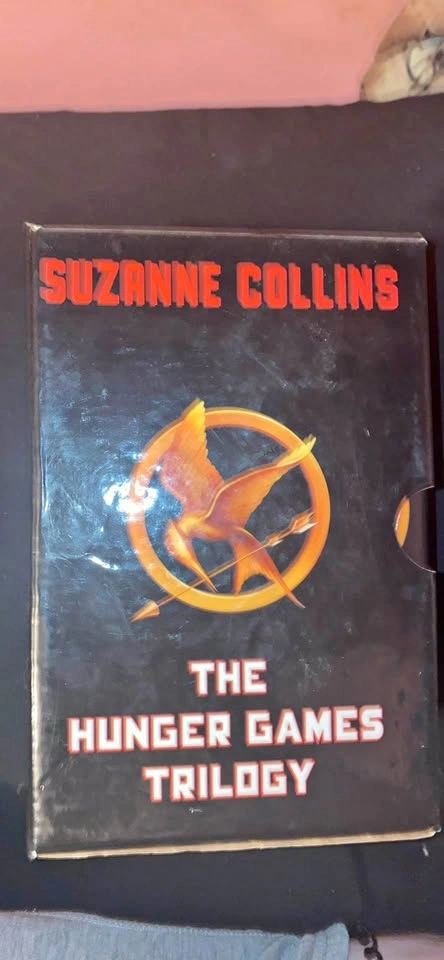 The hunger games trilogy hard cover book set