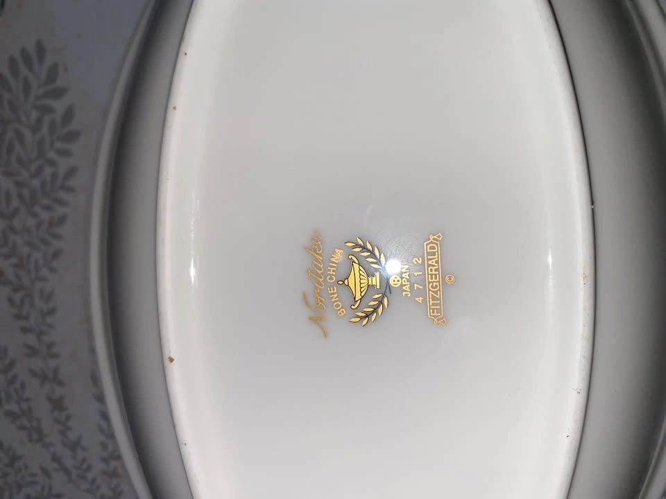 Noritake Fitzgerald oval serving platter - photo 2