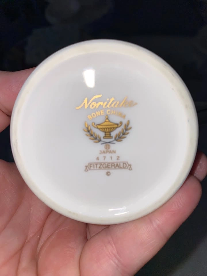 Noritake Fitzgerald creamer - photo 2