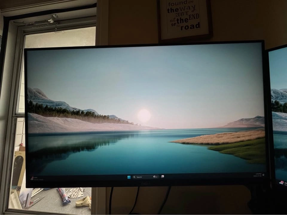 3 Dell Monitors + HUANUO Dual Arm Stand - photo 4