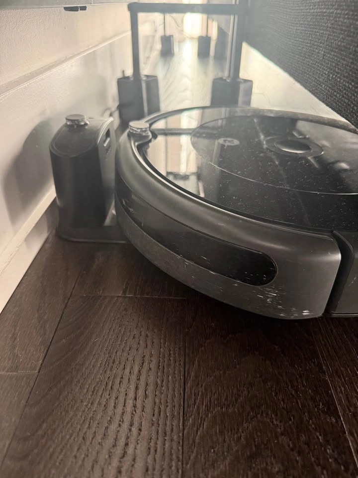 iRobot Roomba 694 - Robot Vacuum - photo 3