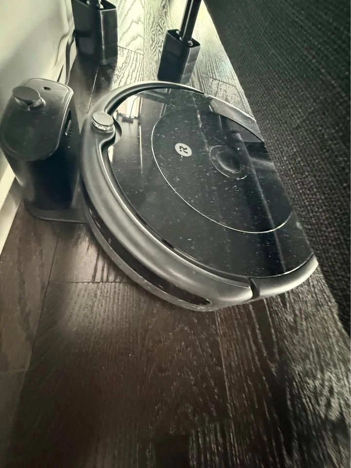 iRobot Roomba 694 - Robot Vacuum - photo 4
