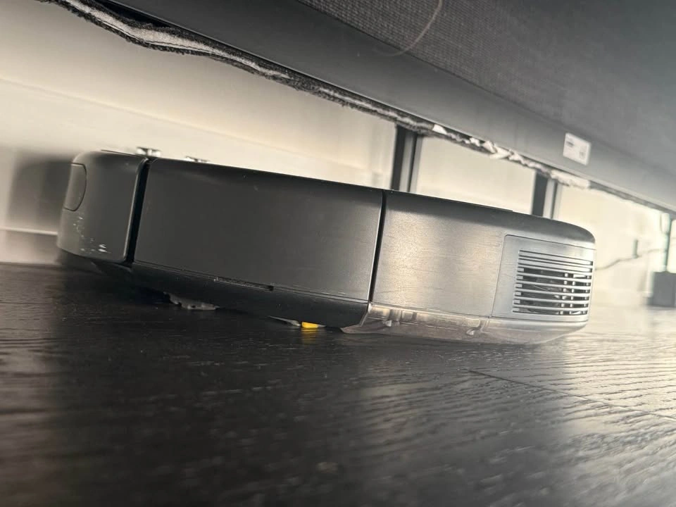 iRobot Roomba 694 - Robot Vacuum - photo 5