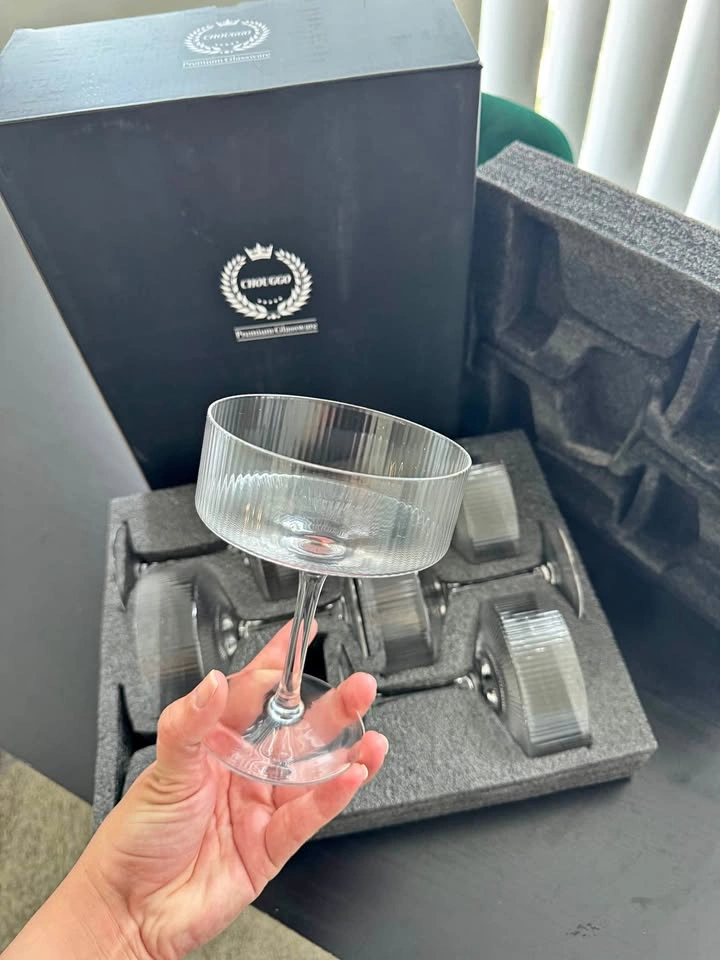 6 pieces Cocktail Glasses