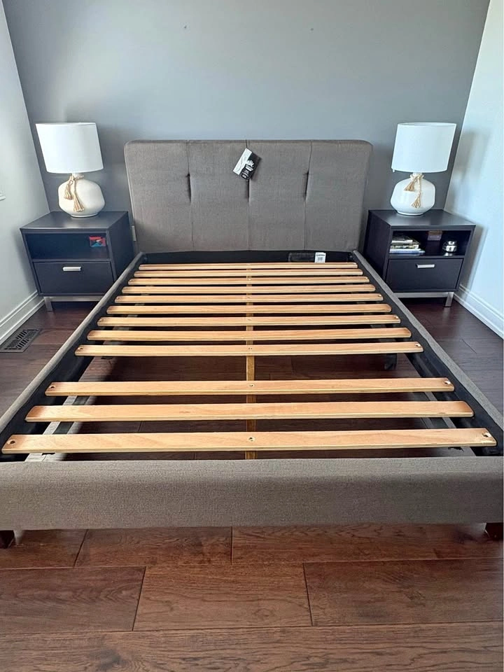 Signature Design by Ashley Queen Bed Set