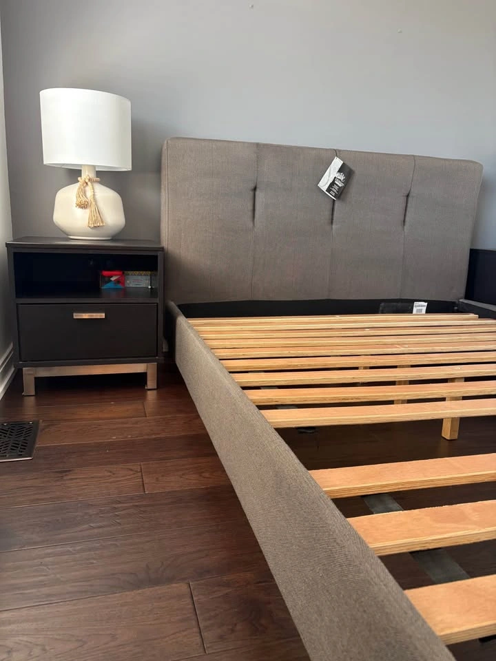 Signature Design by Ashley Queen Bed Set - photo 4