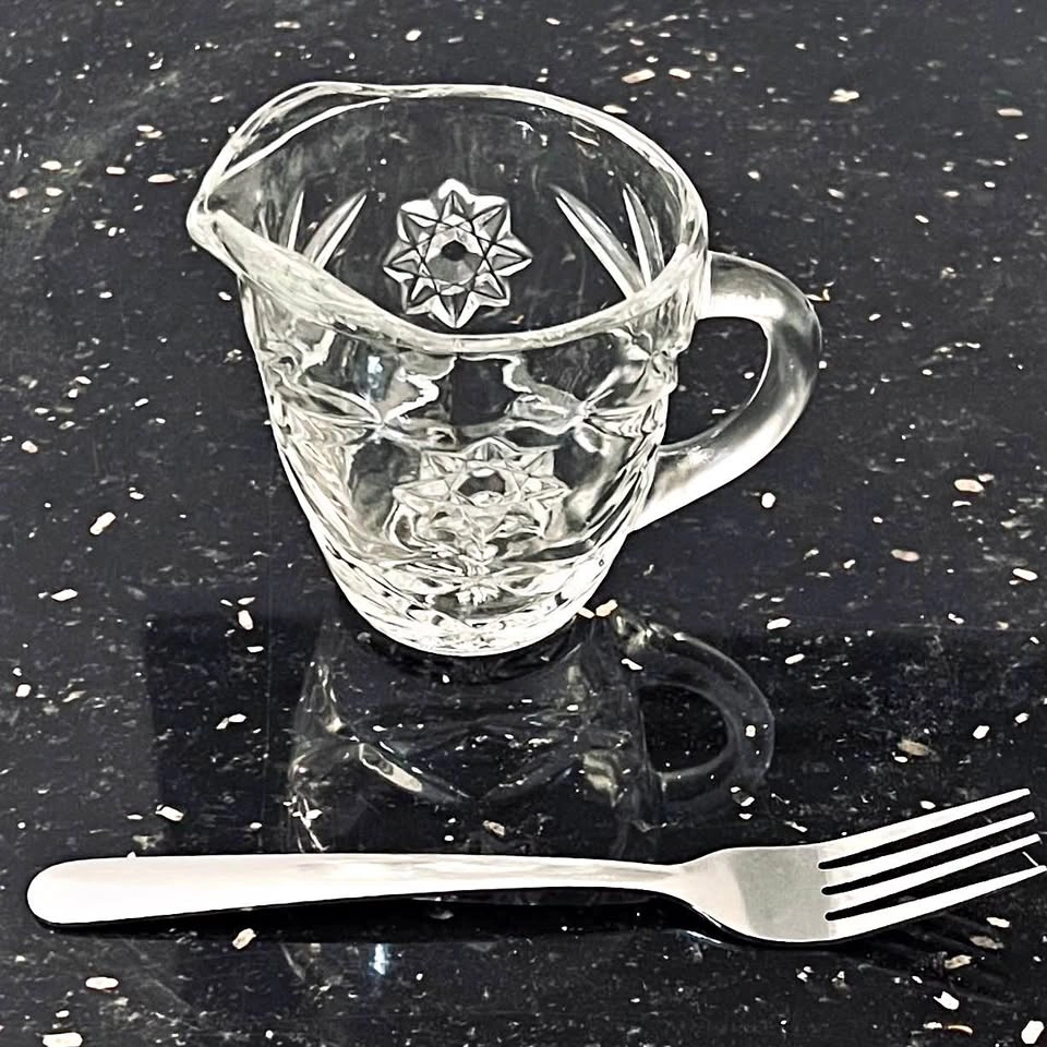 Vintage Anchor Hocking EAPC Star of David Creamer