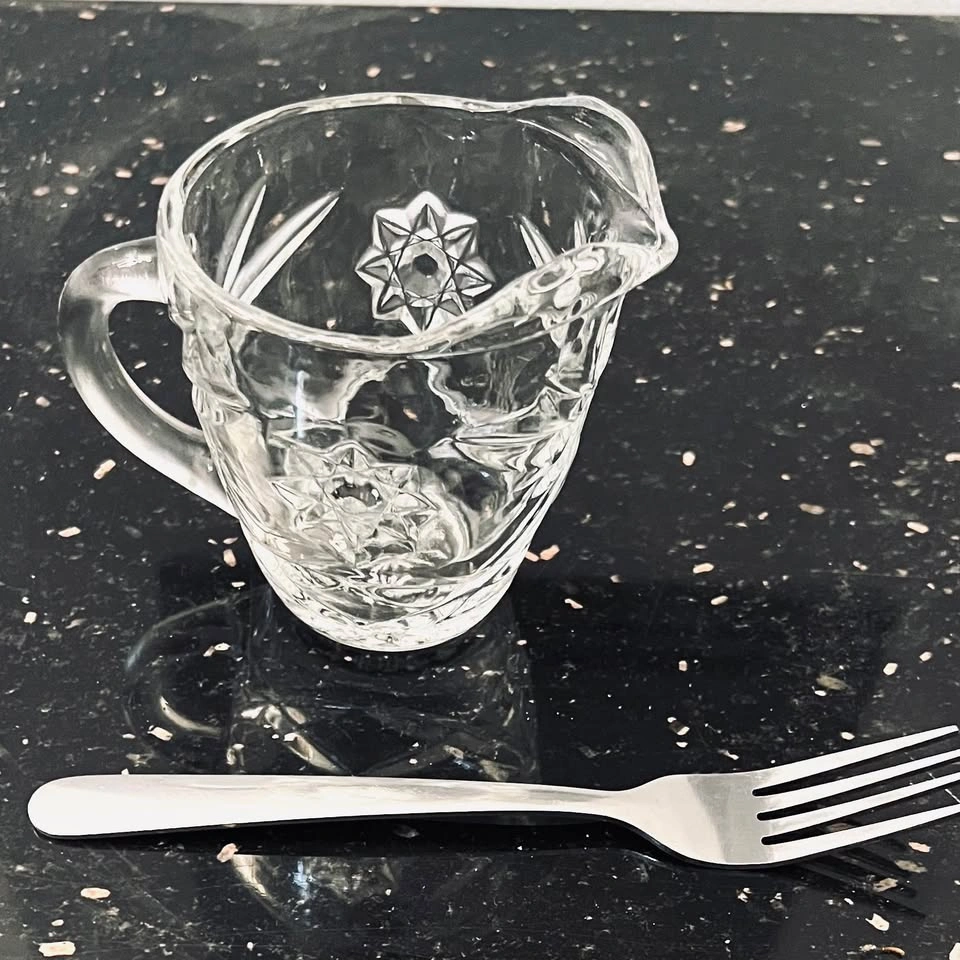 Vintage Anchor Hocking EAPC Star of David Creamer - photo 2
