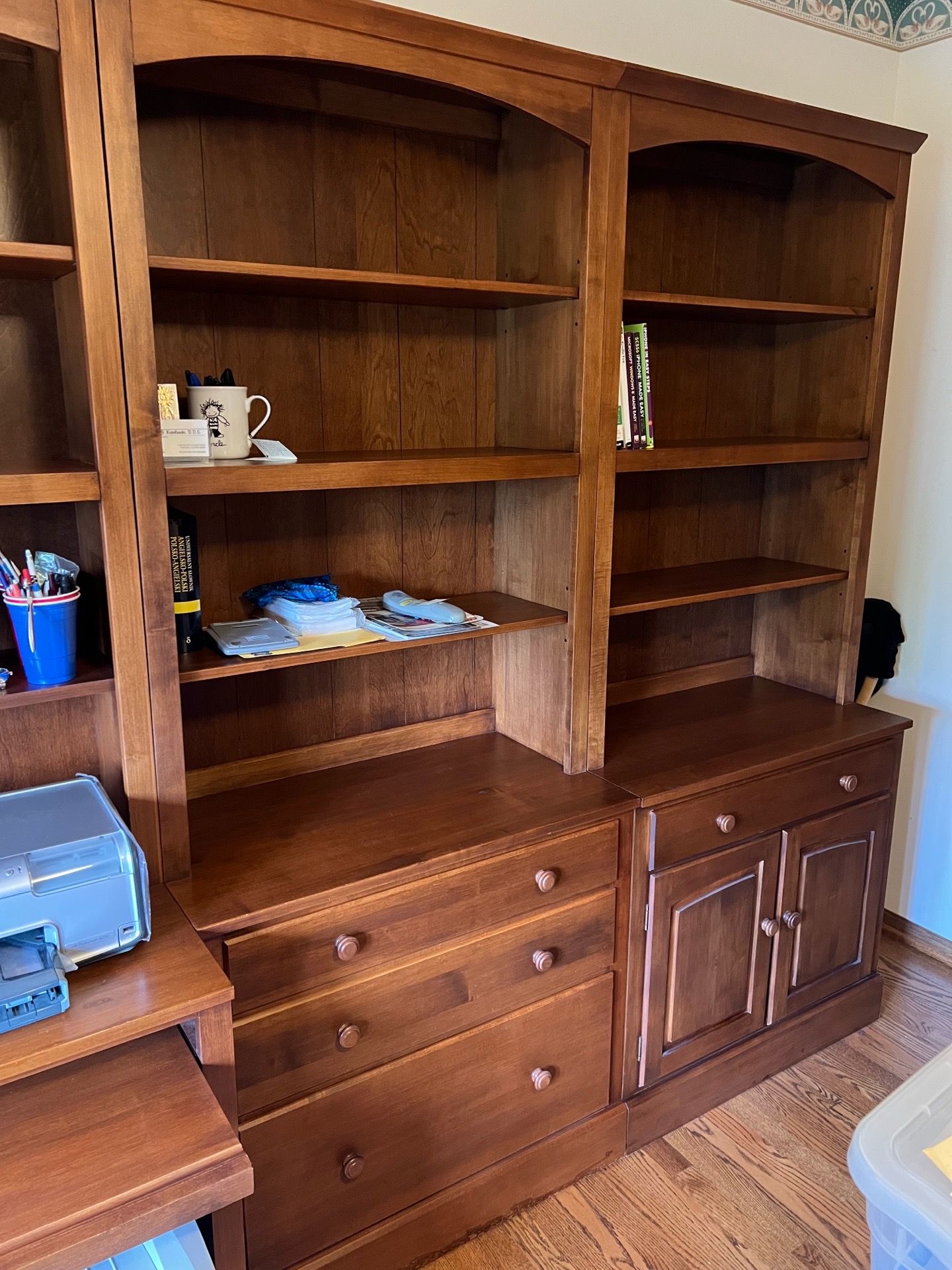 ETHAN ALLEN SOLID QUALITY OFFICE FURNITURE - photo 5