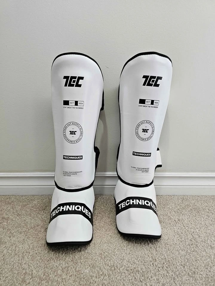 [BRAND NEW] Techniques DST2 Shin Guards Size M
