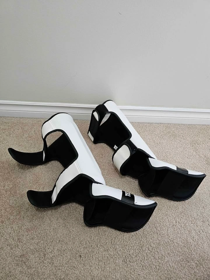 [BRAND NEW] Techniques DST2 Shin Guards Size M - photo 3