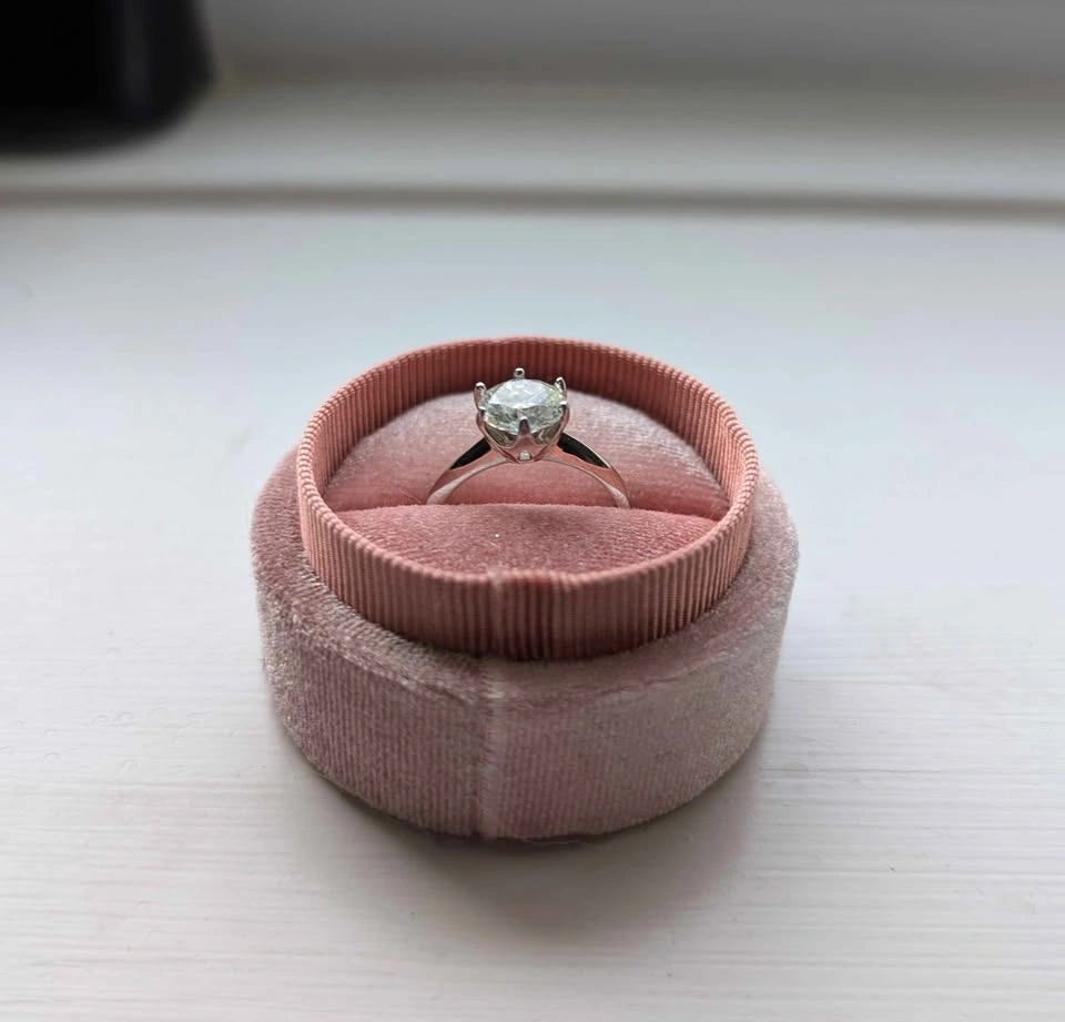 Moissanite Ring. Sterling Silver. 1.5 ct. - photo 2