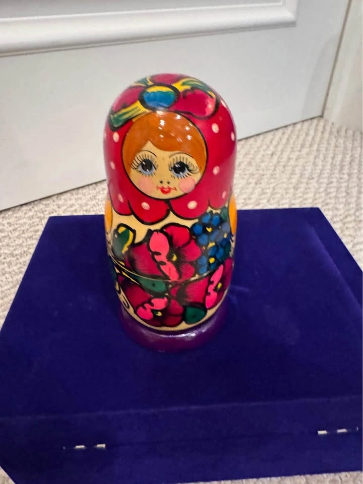 Vintage Russian Floral Nesting Dolls - Set of 5 - photo 2