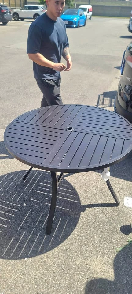 Round Outdoor Patio Table with Umbrella Hole – Black
