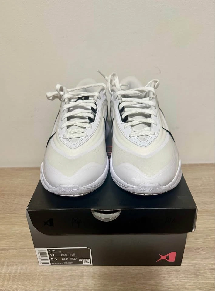 Nike A'One A'ja Wilson Women’s Basketball Shoe Size 11 - photo 2