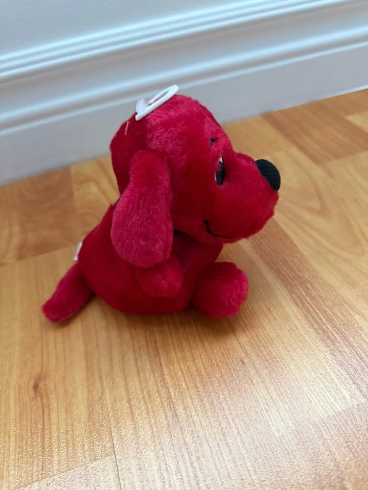 Clifford the Big Red Dog Plush - photo 3