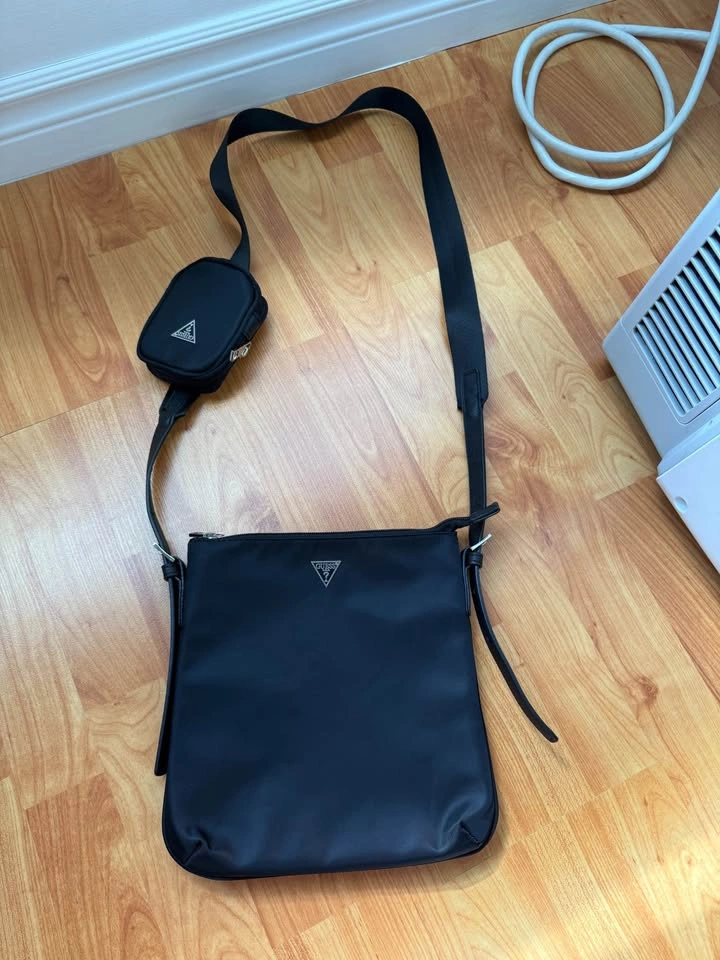 Guess Crossbody Bag