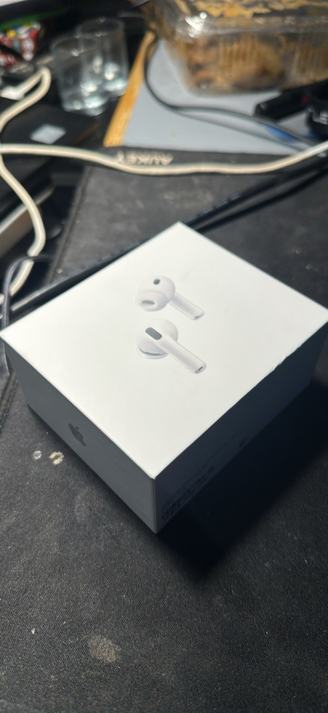 Apple AirPods Pro 3 – Brand New & Factory Sealed