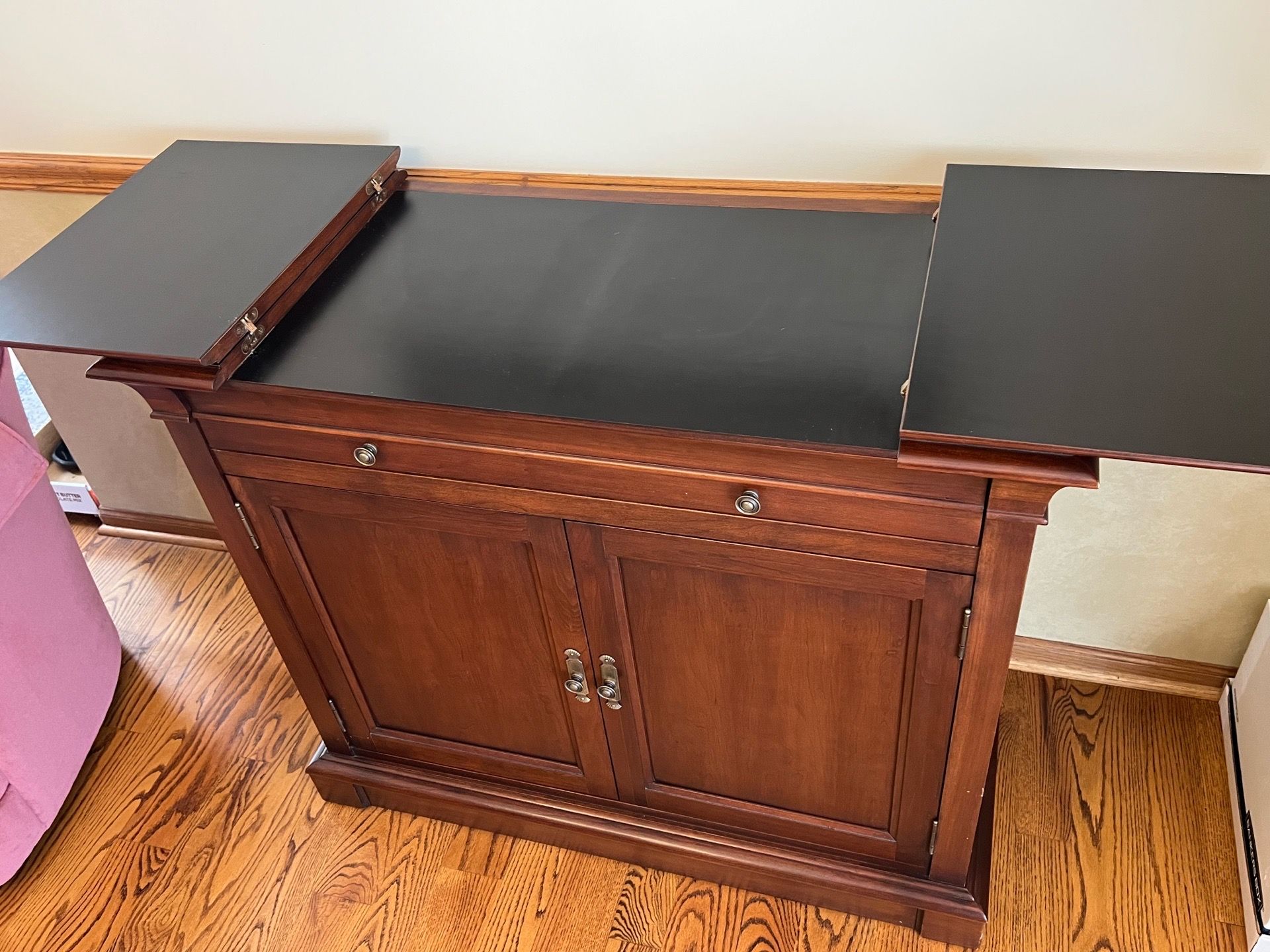 ETHAN ALLEN MEDALLION COLLECTION DINING ROOM - photo 5