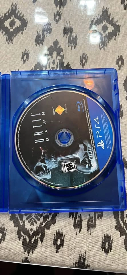 Until Dawn PS4 Game - photo 2