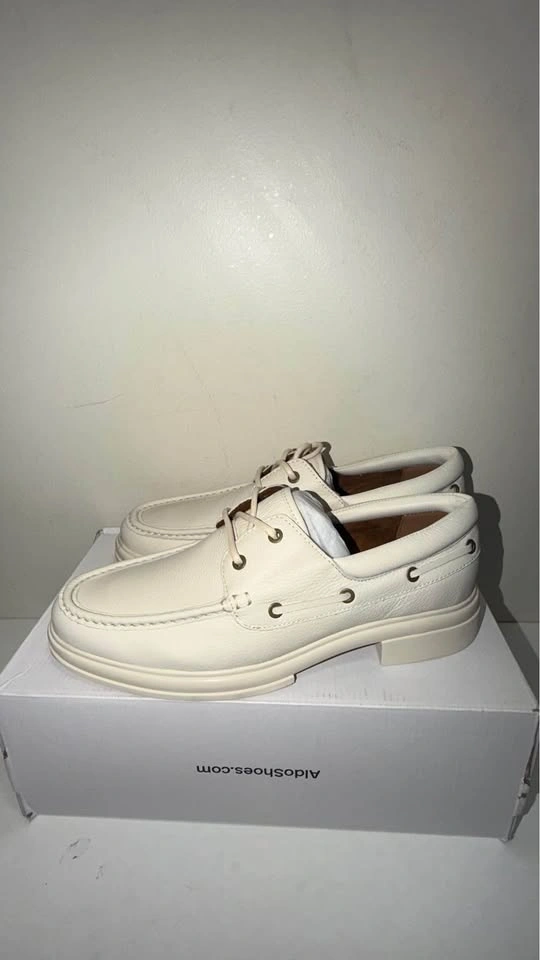 New Aldo Men Leather Shoes. Size 11 US. Firm price. - photo 4