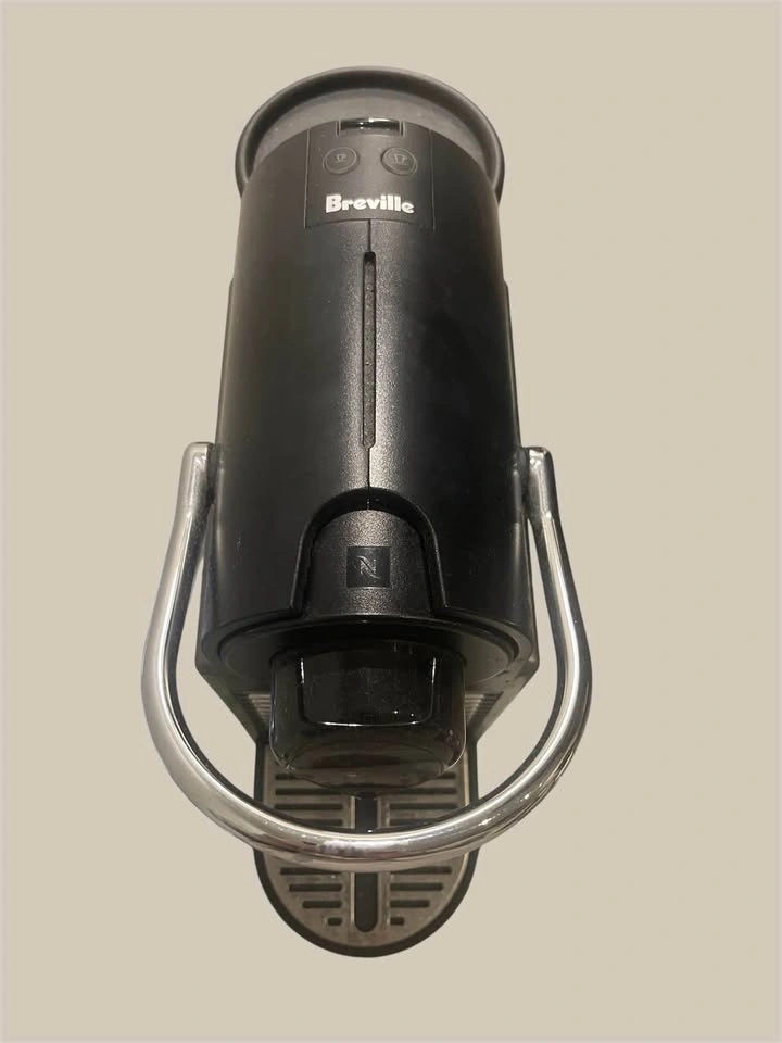 Nepresso Breville Pixie Espresso Machine - photo 3