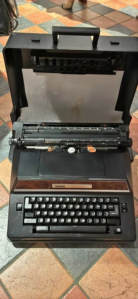 Antique electric typewriter