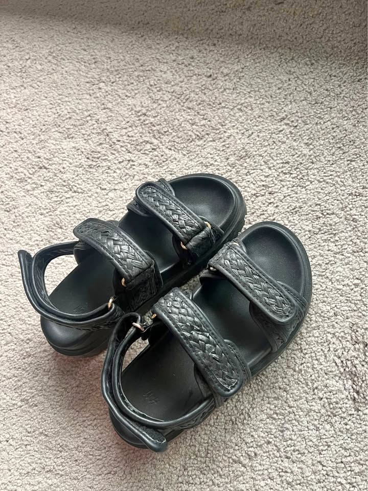 H&M Chunky Dad Sandals